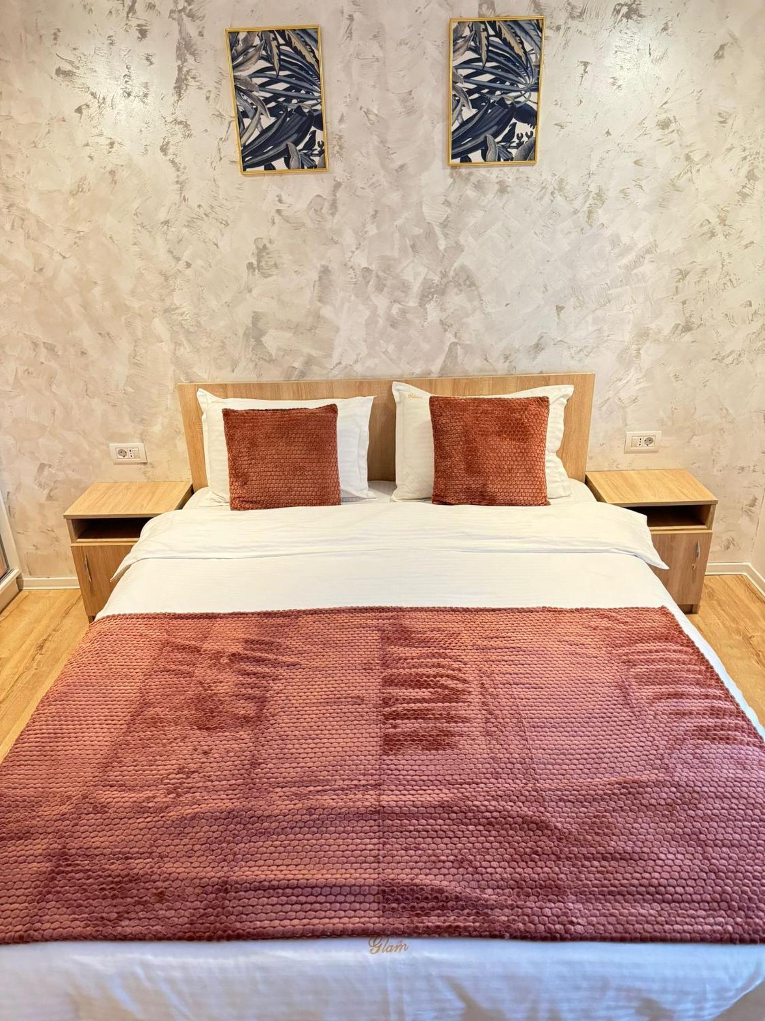 Lipatti 15 Premium Apartments By Glam Apartments Timişoara Exteriör bild